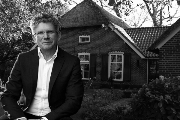 1996 - Hier kan een titel komen te staan